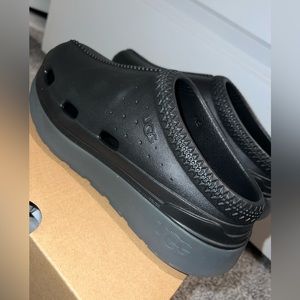 UGG Women Tasman Sport Size 5